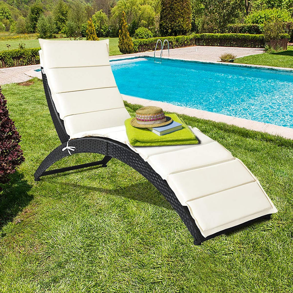 Tangkula Foldable Patio Lounge Chair, Outdoor Rattan Lounger Chaise, Portable Patio Chaise with Cushion, All-Weather Wicker Furniture for Garden Lawn Balcony Backyard Poolside (1, Beige)