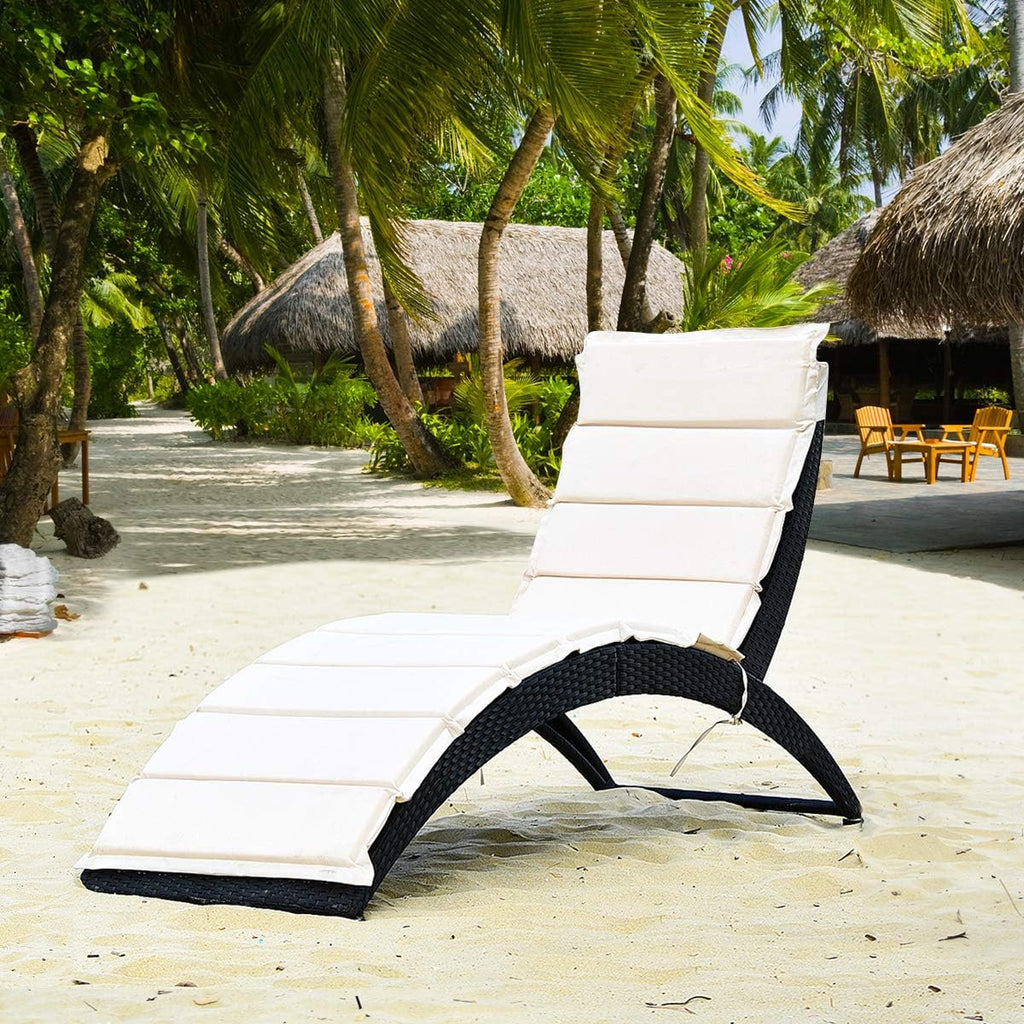 Tangkula Foldable Patio Lounge Chair, Outdoor Rattan Lounger Chaise, Portable Patio Chaise with Cushion, All-Weather Wicker Furniture for Garden Lawn Balcony Backyard Poolside (1, Beige)